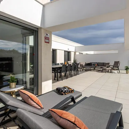 Lejlighed 3065 Luxury In The Heart Of Elviria *