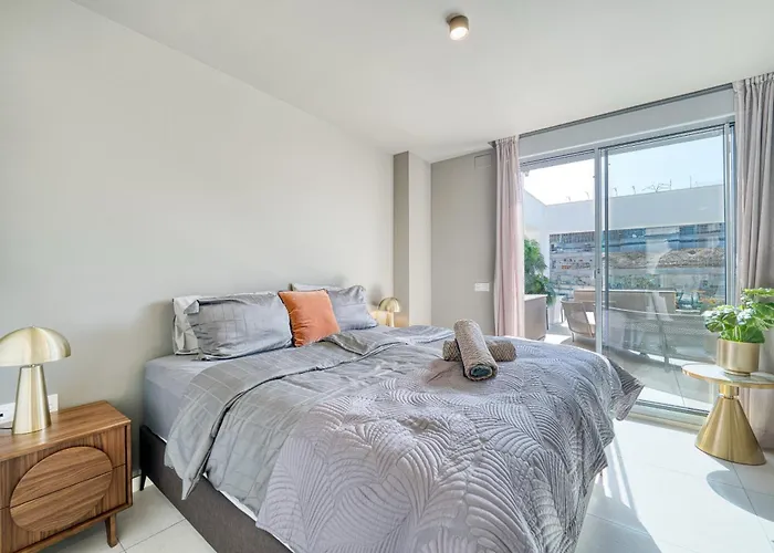 3065 Luxury In The Heart Of Elviria Appartement Marbella